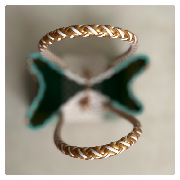 Recycled plastic woven handbag - Picture 10 of 10